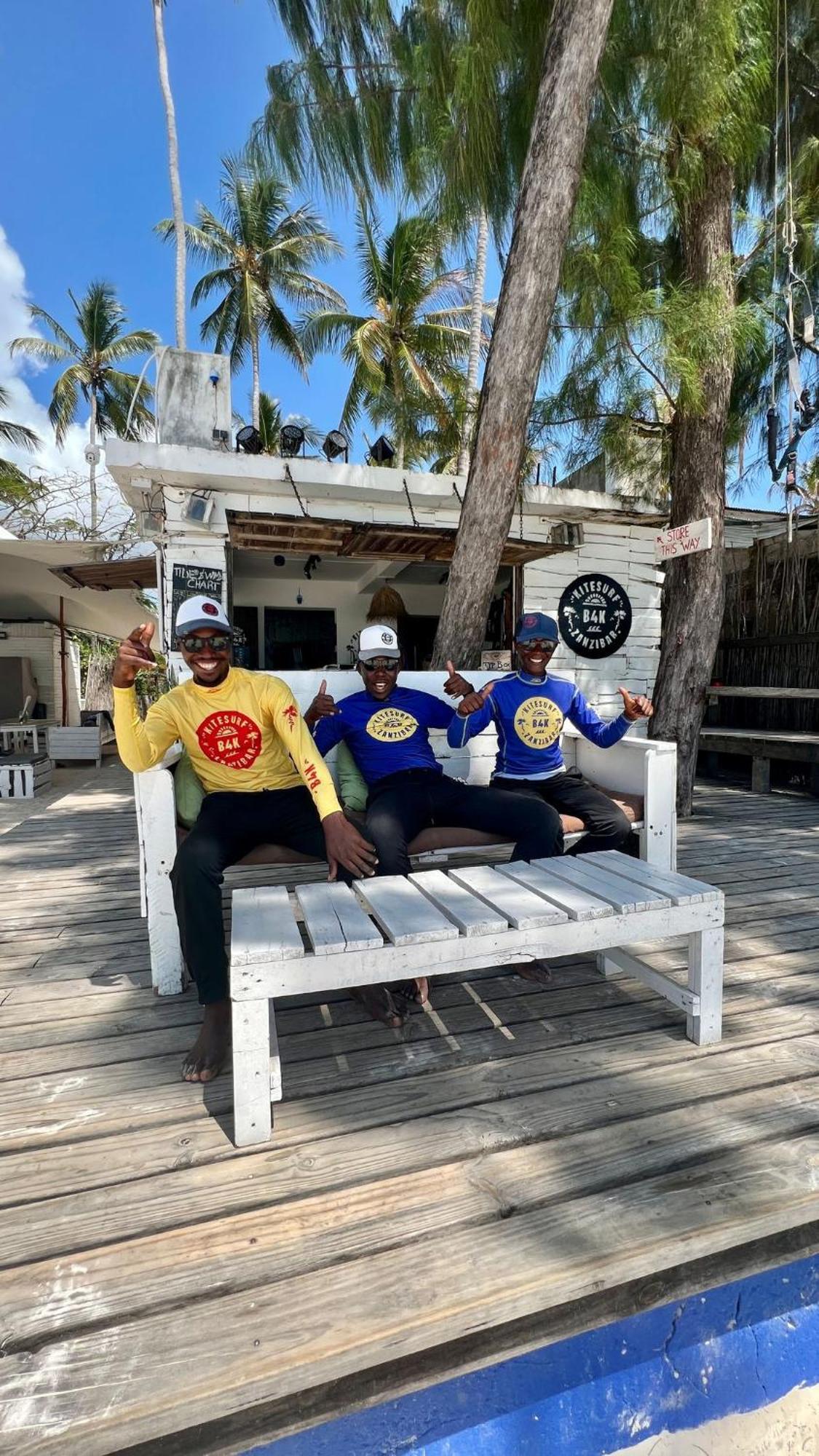 B4 Beach Club 帕杰 外观 照片
